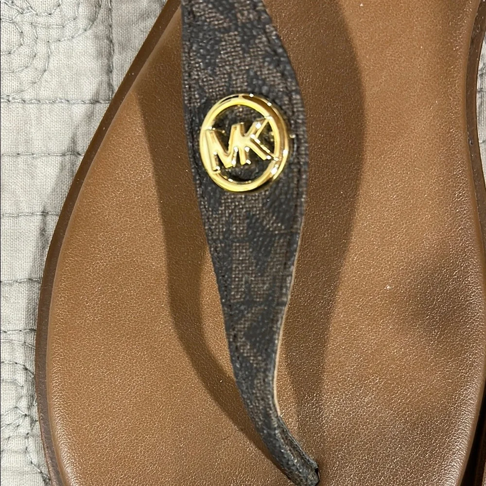 Michael Kors Brown Sandals with Gold Logo and Adjustable Strap - Picture 2 of 4